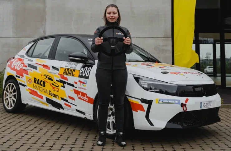 Thyrsa Eertmans, lauréate du Volant Rally Girls participera à l'ADAC Opel Electric Rally Cup 2025
