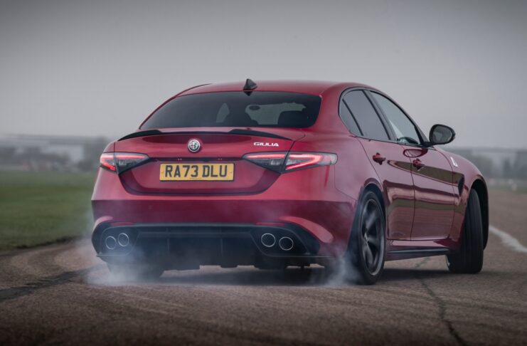 Alfa Romeo Giulia Quadrifoglio 2025