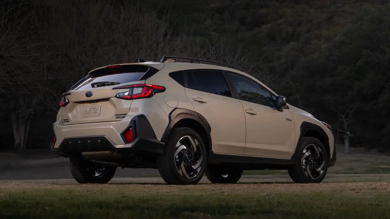 Subaru Crosstrek Hybrid 2026