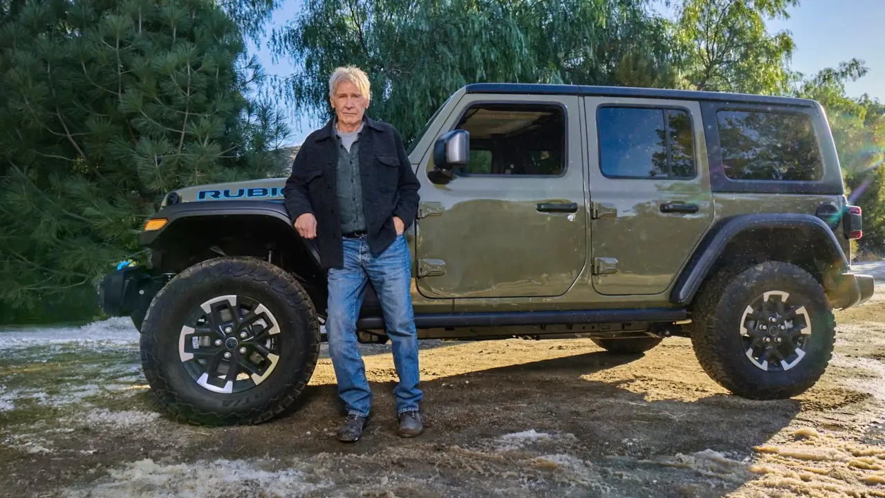 Harrison Ford et Jeep - un duo iconique pour le Big Game 2025