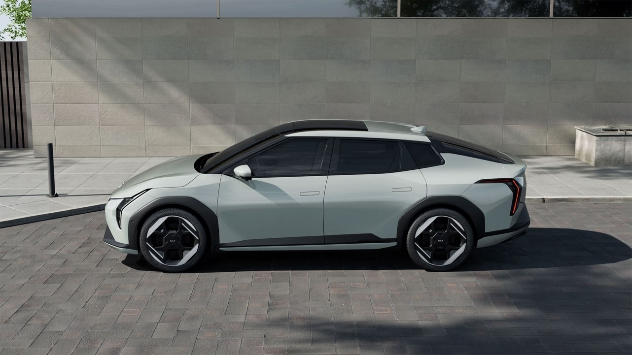 Kia EV4 2025