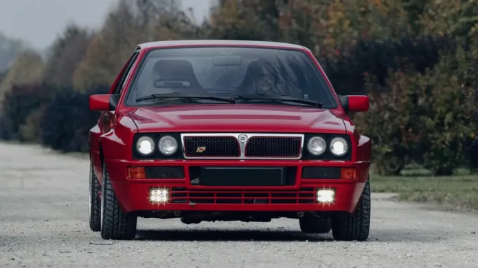 Lancia Delta HF Integrale Lancia Delta HF Integrale