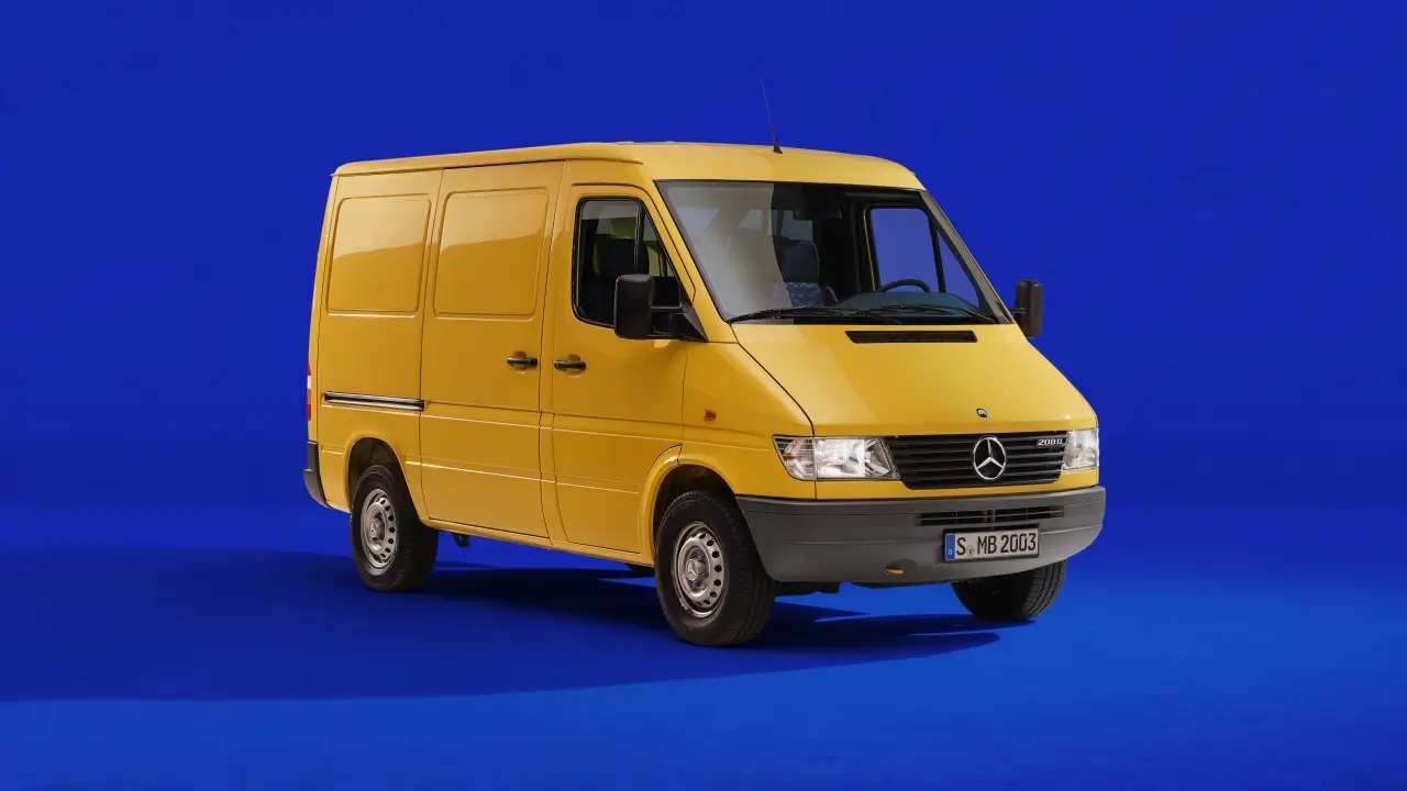 Mercedes-Benz Sprinter - 30 ans