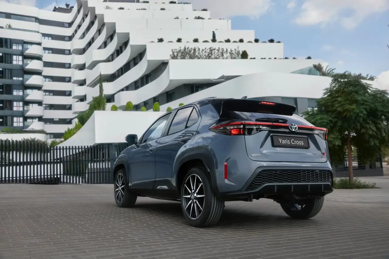 Toyota YARIS CROSS GR SPORT 2025