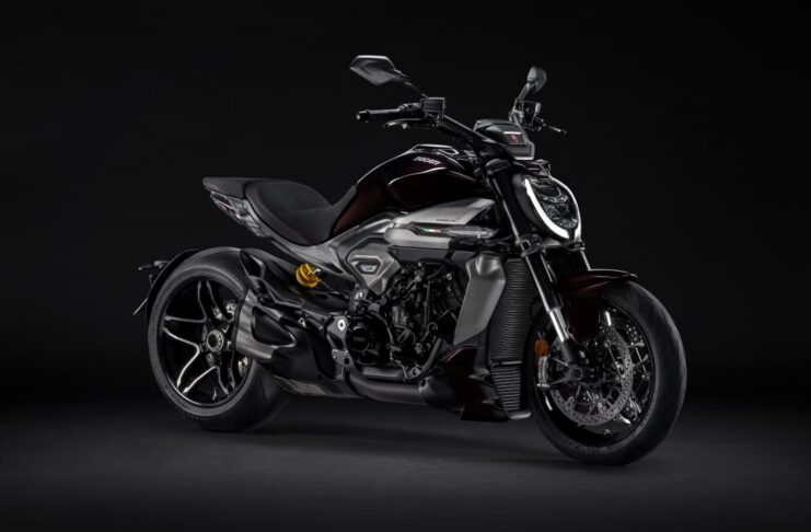 Ducati XDiavel V4