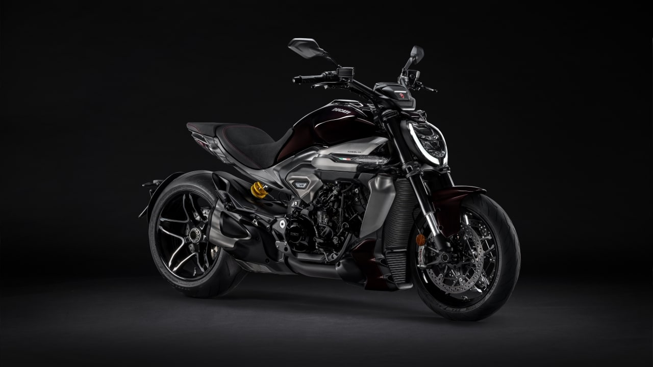 Ducati XDiavel V4