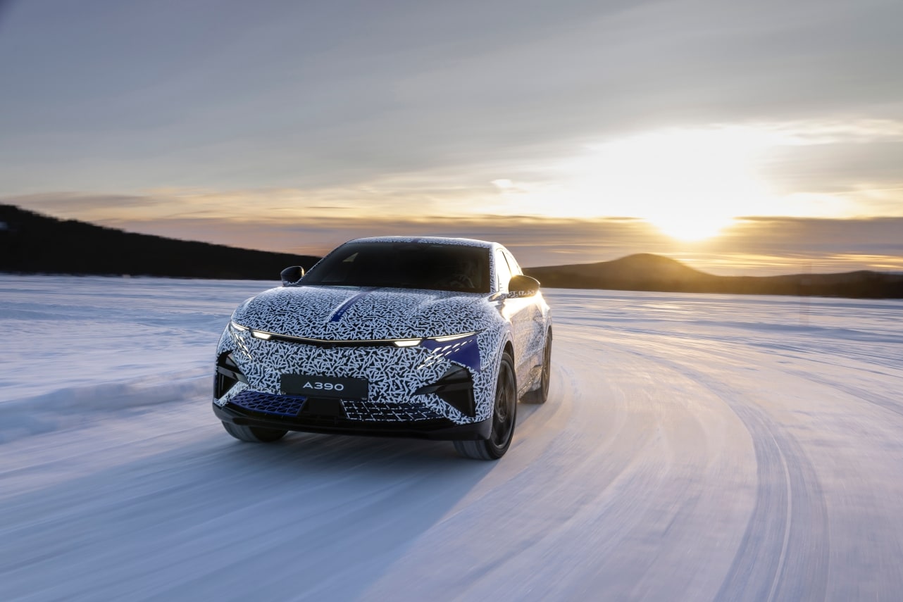 Essai Alpine A390 2025