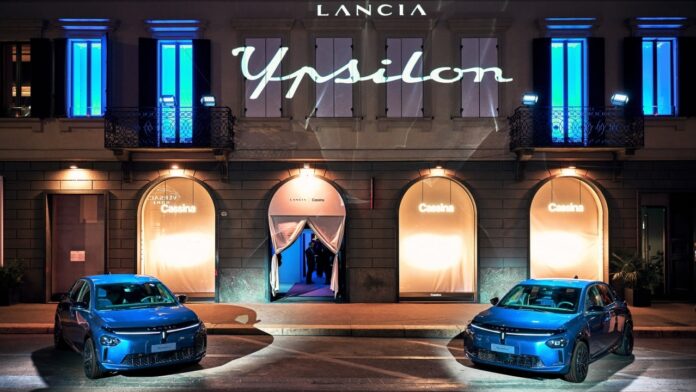 Lancia Ypsilon Edizione Cassina 2025 - Milan Design Week
