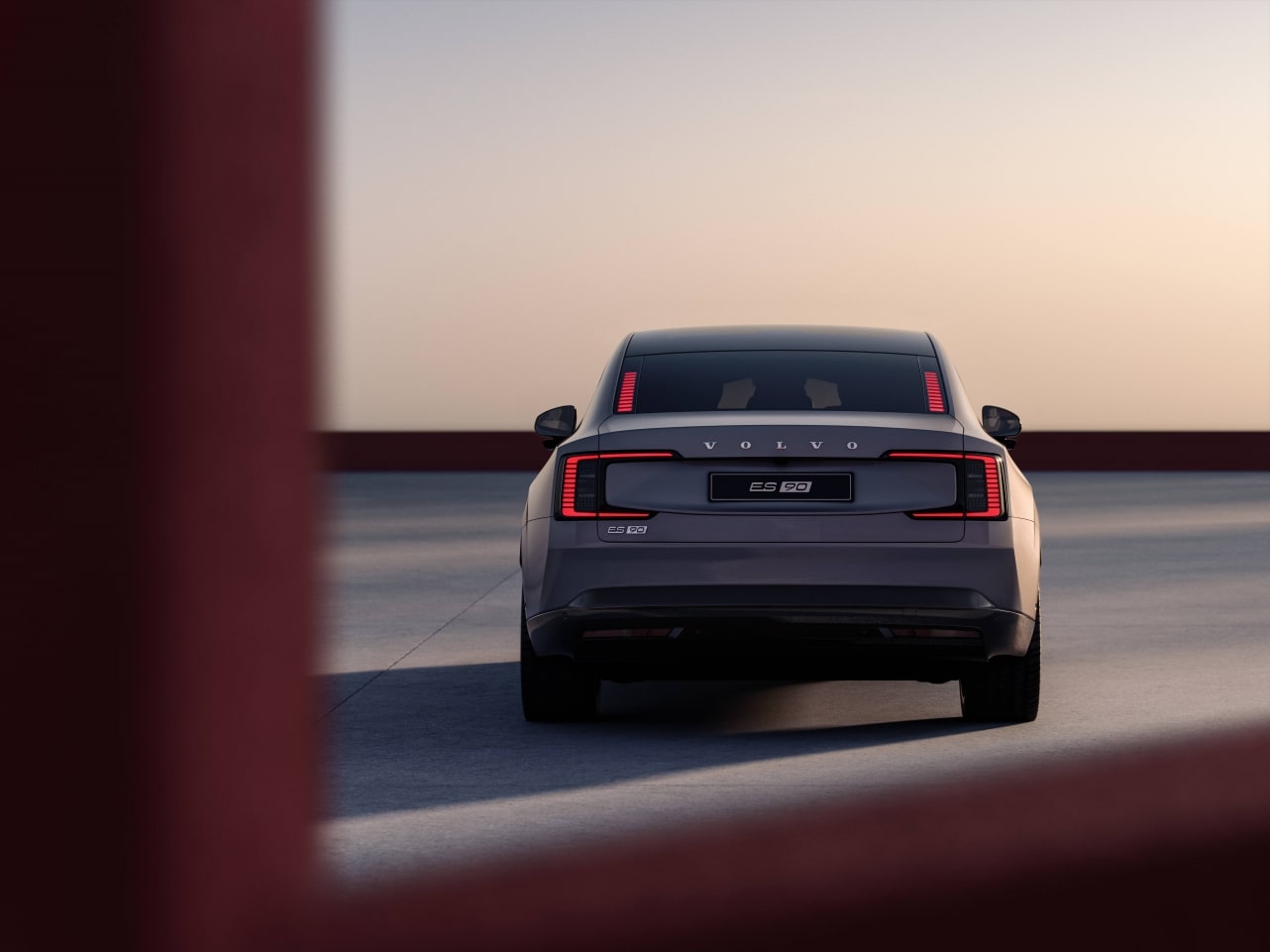 Volvo ES90 2025