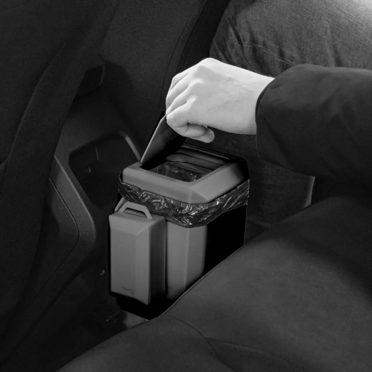 projet Roadbin, presente par Zoe DUSOLLIER (Strate) - Dacia