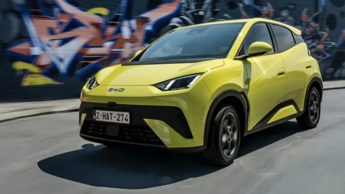 BYD DOLPHIN SURF 2025