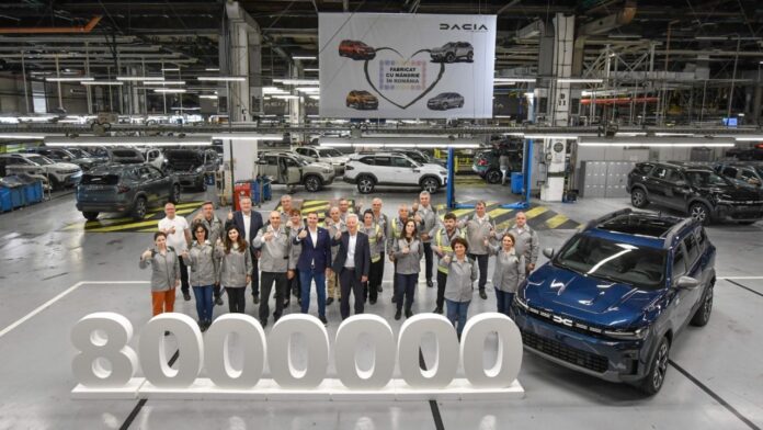 Dacia a produit 8 Millions de Voitures à Mioveni
