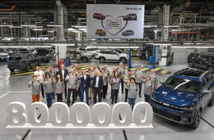 Dacia a produit 8 Millions de Voitures à Mioveni