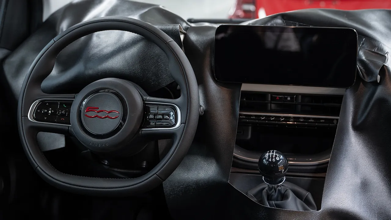 Nouvelle Fiat 500 hybrid 2025
