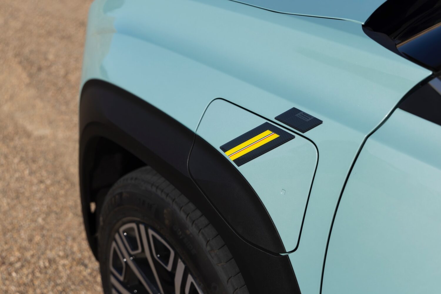 Renault 4 E-Tech electric