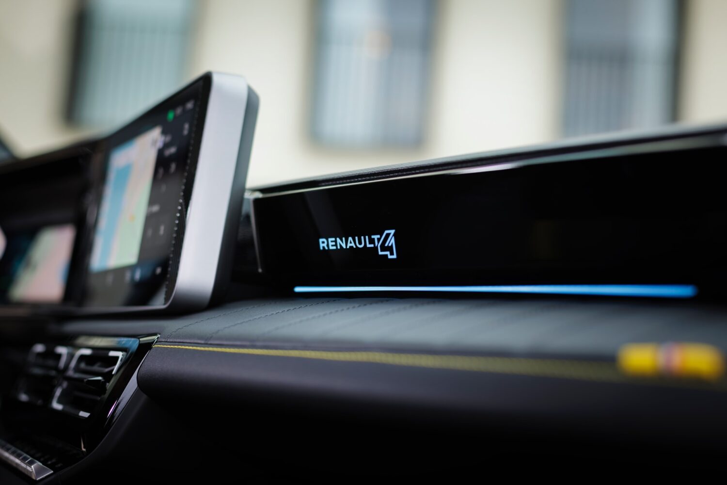 Renault 4 E-Tech electric