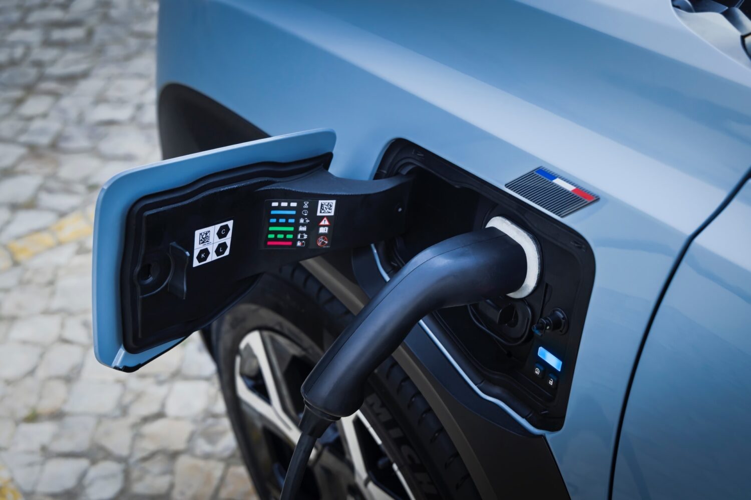 Renault 4 E-Tech electric