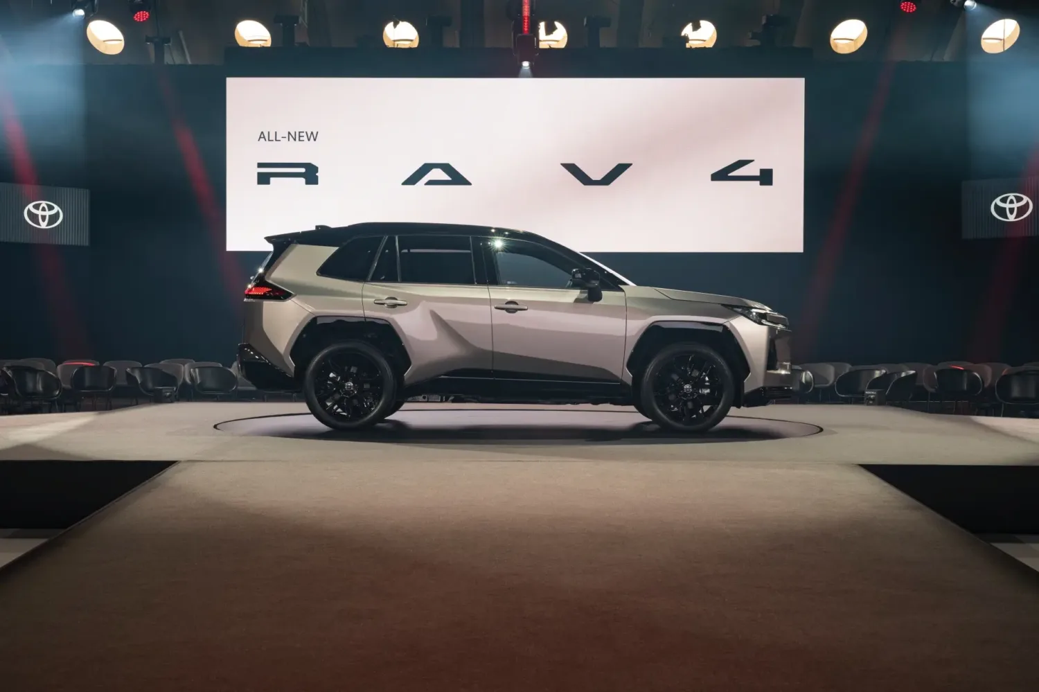 Toyota RAV4 2026