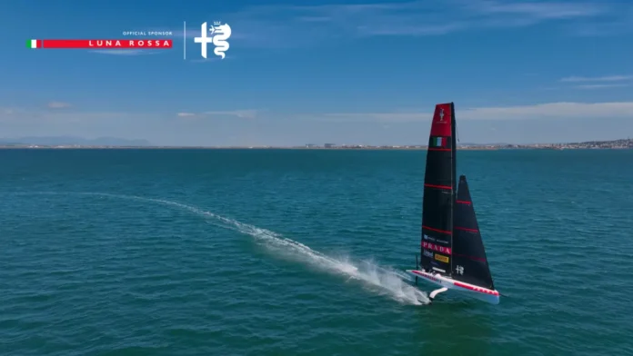 Alfa Romeo - Luna Rossa