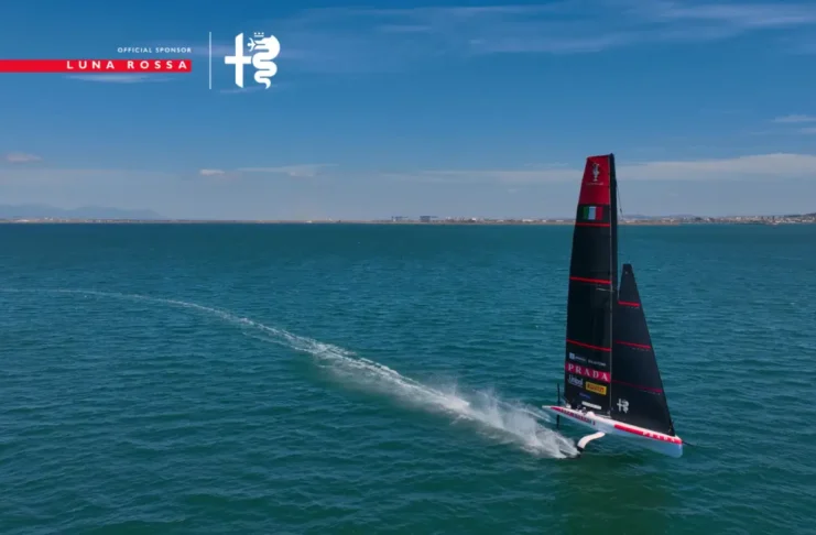 Alfa Romeo - Luna Rossa
