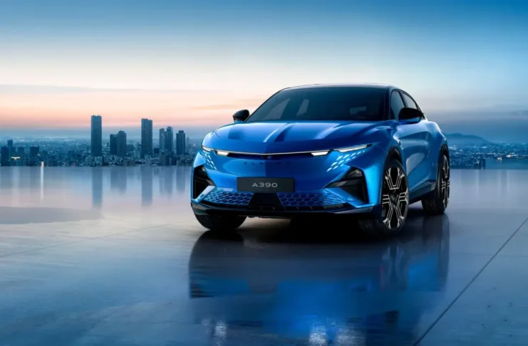 Alpine renonce à une gamme exclusivement électrique