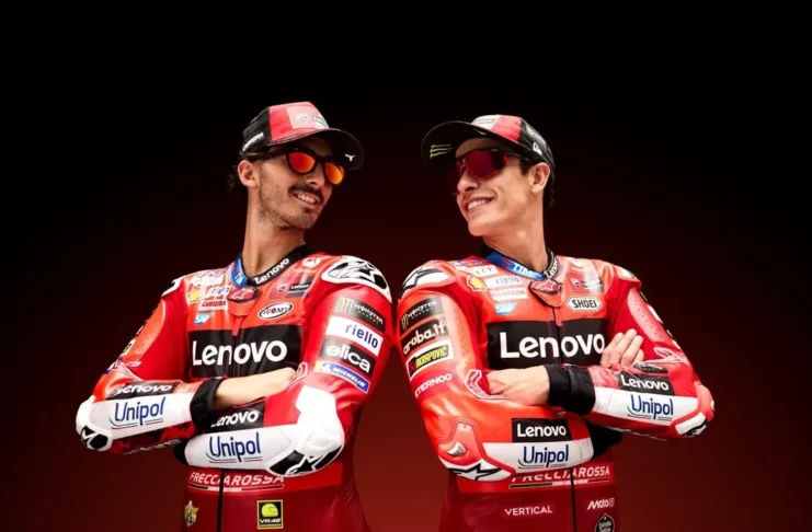 CARRERA DUCATI collection - Pecco Bagnaia _ Marc Marquez