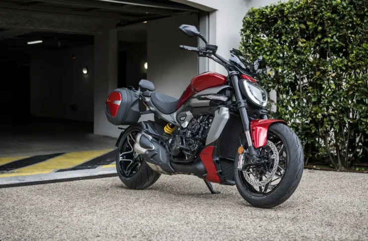 Ducati XDiavel V4 2025
