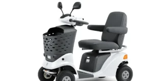 SUZUKI SENIOR CAR