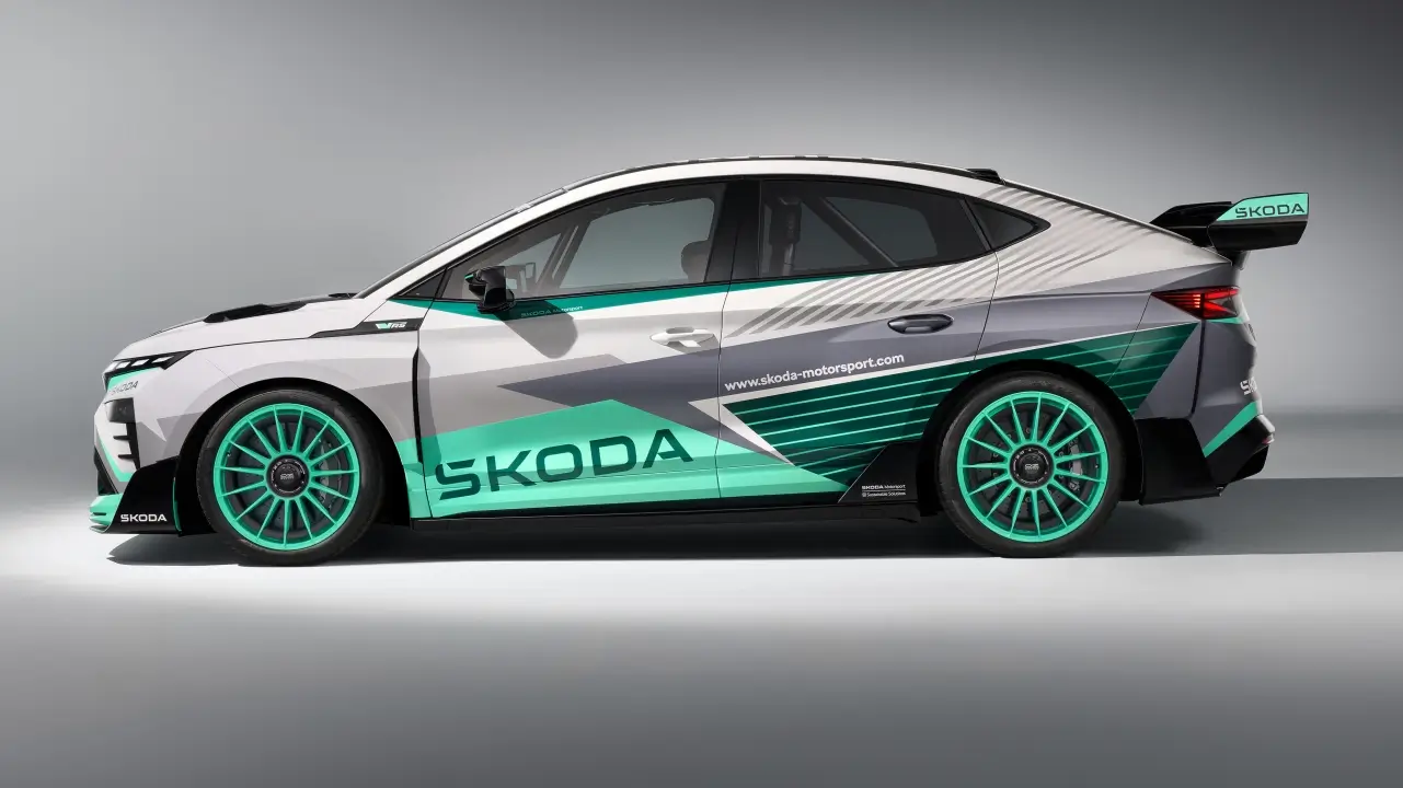 Skoda Enyaq RS Race 2025