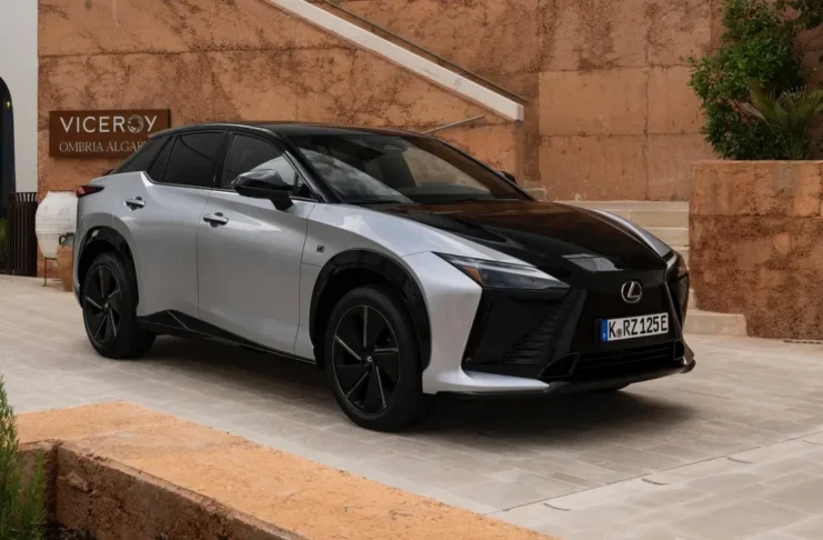 Lexus RZ 2025