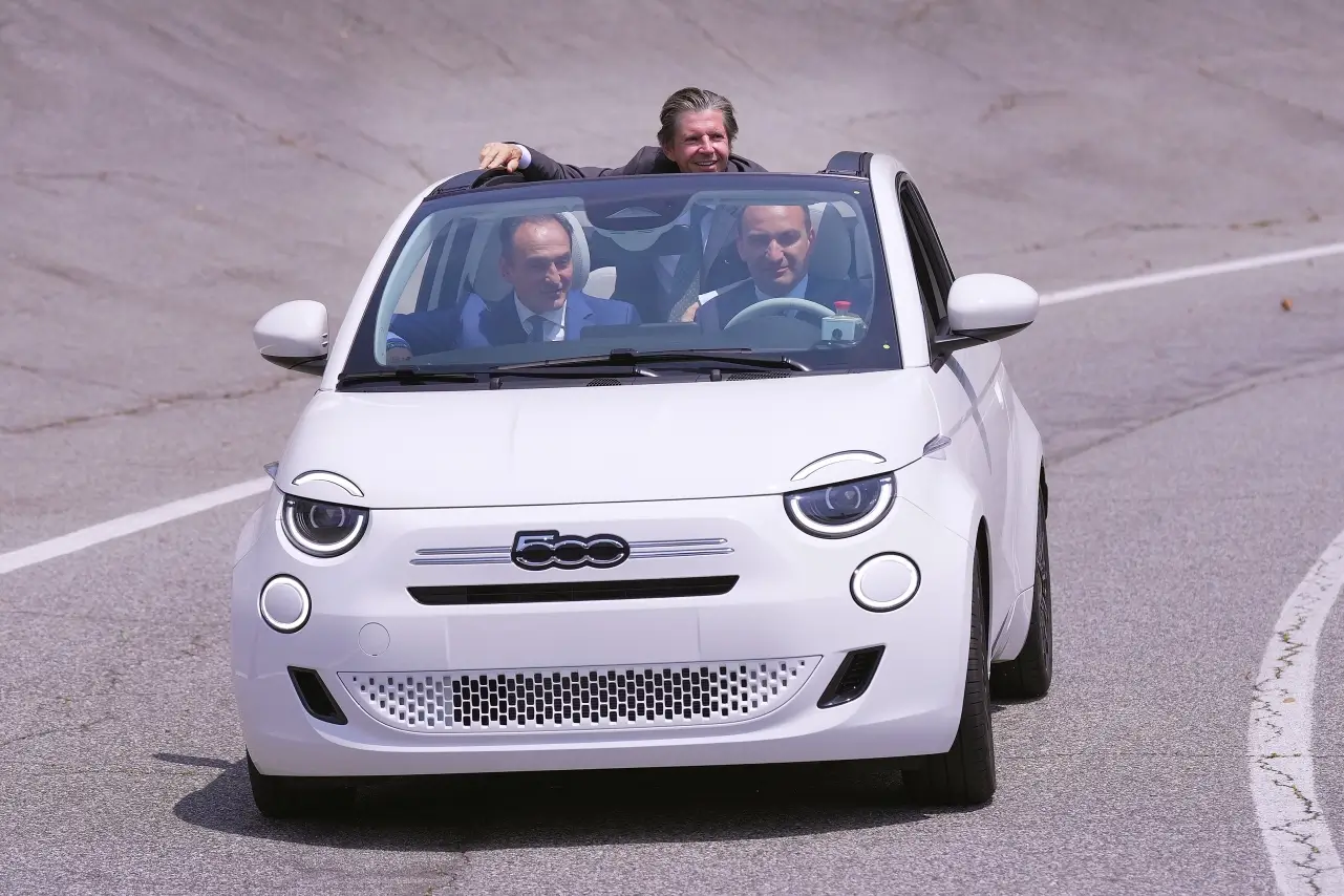 Nouvelle Fiat 500 Hybride 2026