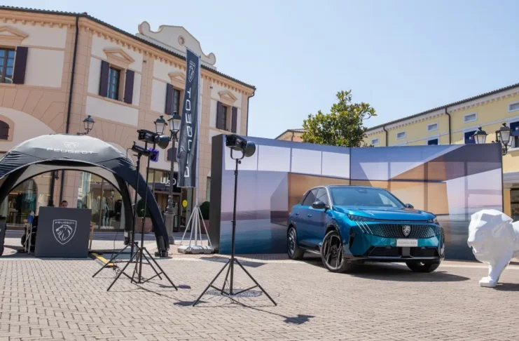 Peugeot Outlet Experience