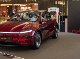Tesla Model Y 2025