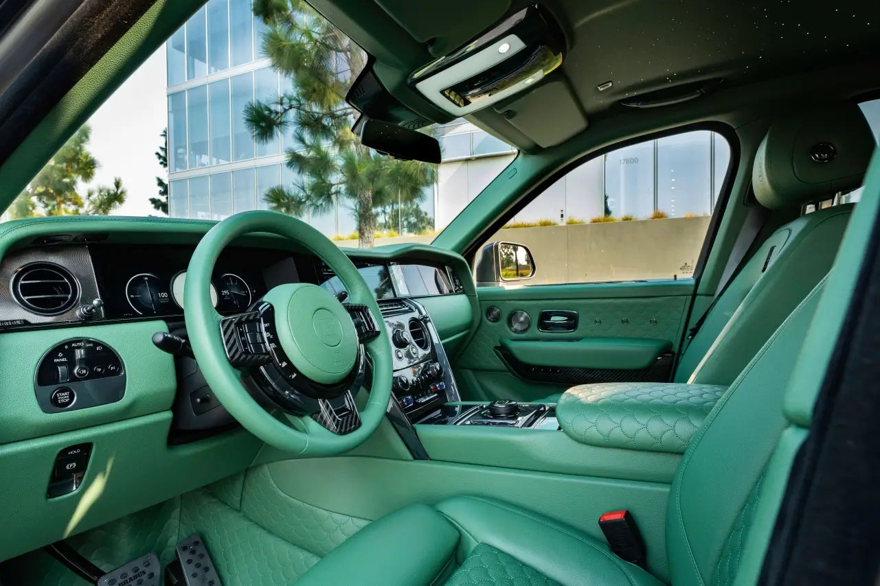BRABUS 700 - Cullinan Series ll - 2025