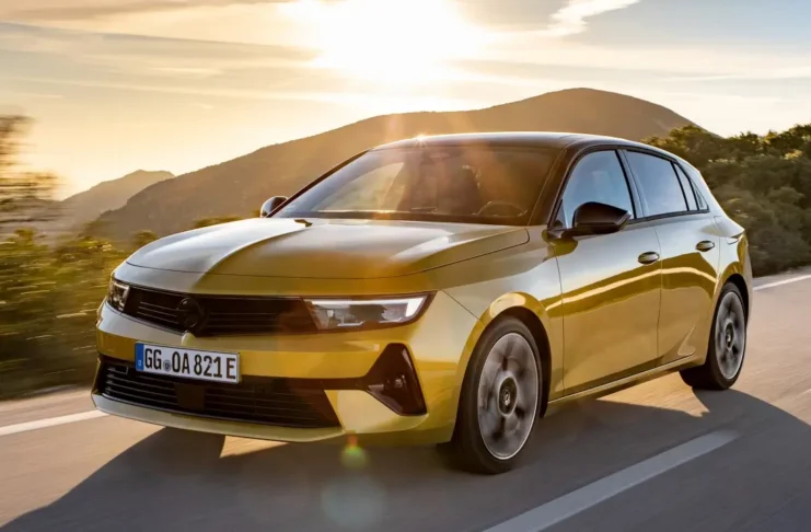 Opel Astra 2025