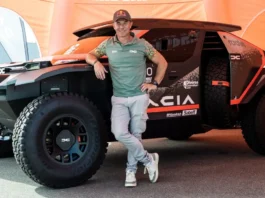 Sébastien Loeb et les Dacia Sandriders