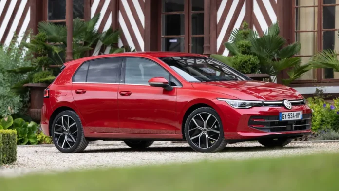 Volkswagen Golf 8 Hybrid 2025