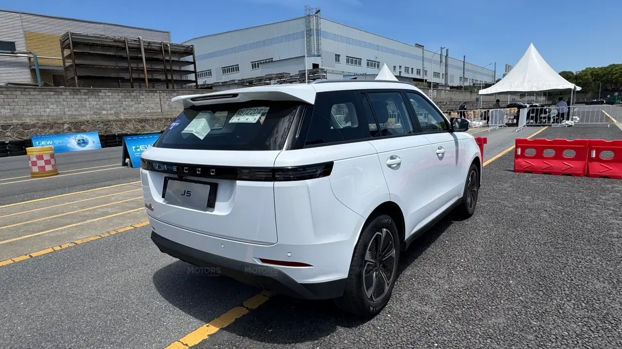 Jaecoo J5 2025