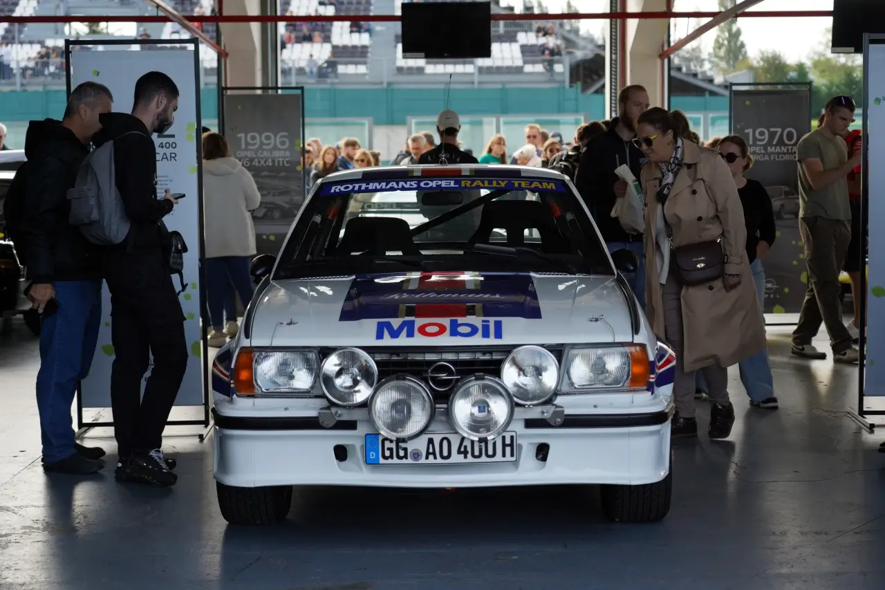 Opel Calibra V6 4x4 ITC de 1996 au RedBull Motormania 2025