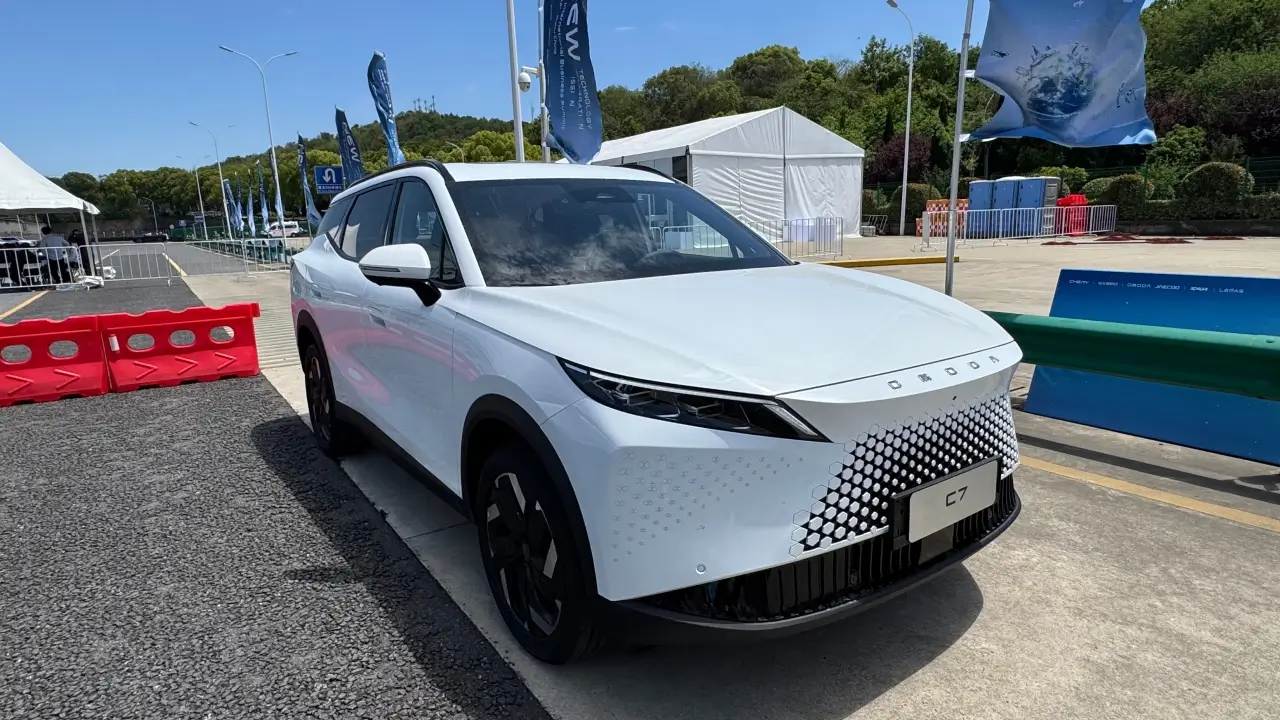Omoda 7 2025 Omoda 7 2025