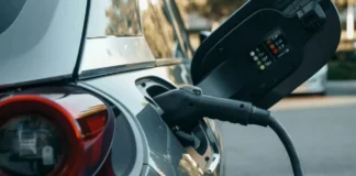 Qu’est-ce qui Tombe en Panne en Premier sur les VE et Hybrides Vieillissants