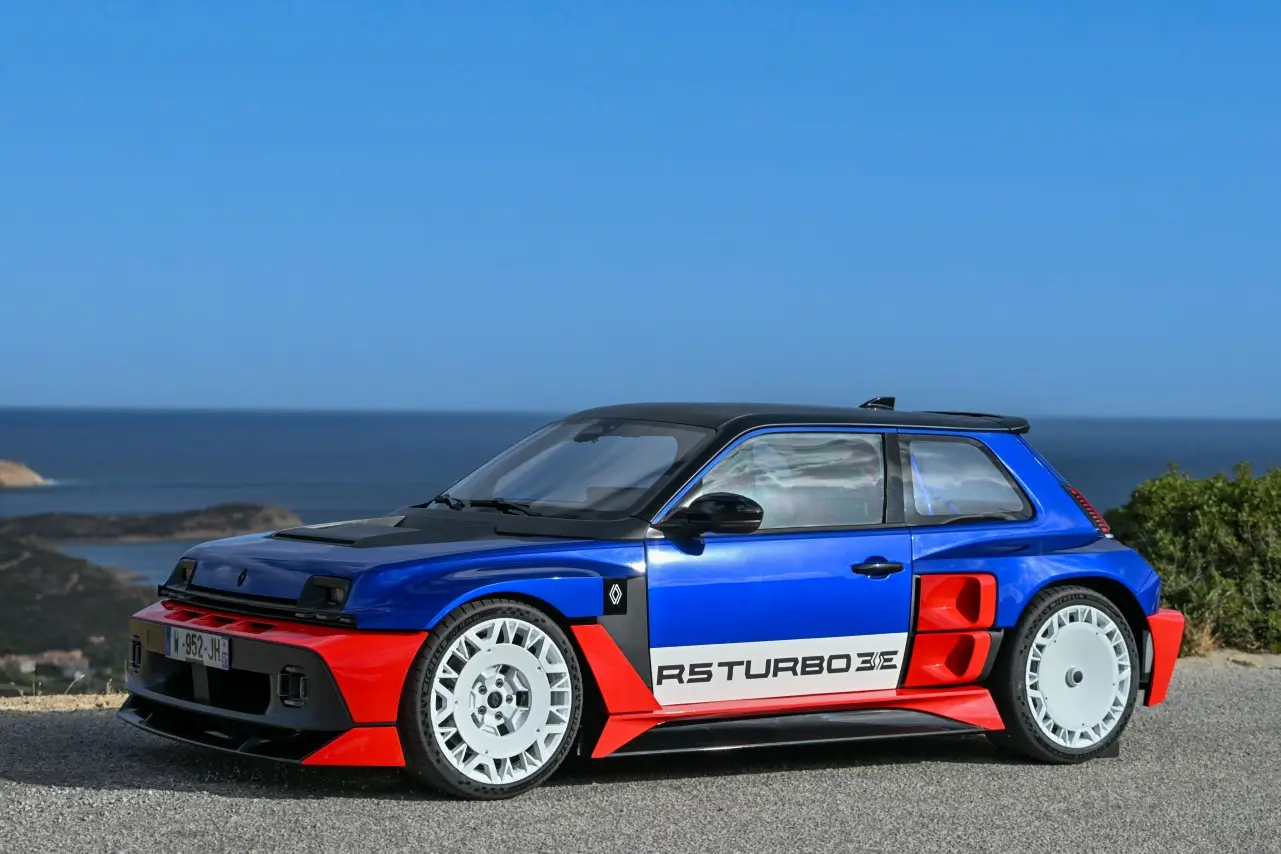 Renault 5 Turbo 3E au Tour de Corse historique 2025