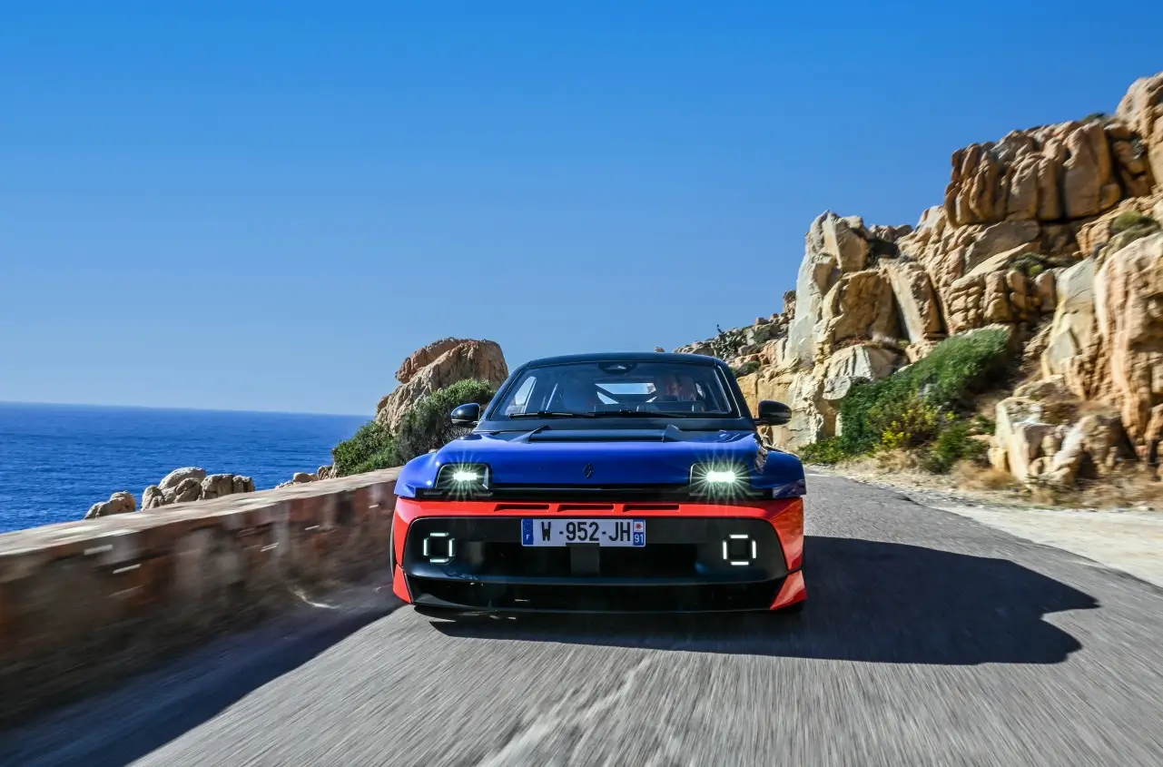 Renault 5 Turbo 3E au Tour de Corse historique 2025