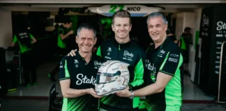 (de gauche vers la droite) Nico Gormsen (Foundateur de Hahnair Foundation), Nico Hulkenberg, Daniel Rudas (COO de Hahnair)