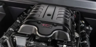 Le retour du Hellephant : Dodge réveille le monstre V8 de 1 000 chevaux Dodge Hellephant A30 426 Supercharged Crate HEMI V8