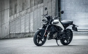 RAPPEL : Les Husqvarna Svartpilen et Vitpilen 401 peuvent caler en pleine circulation Husqvarna Vitpilen 401