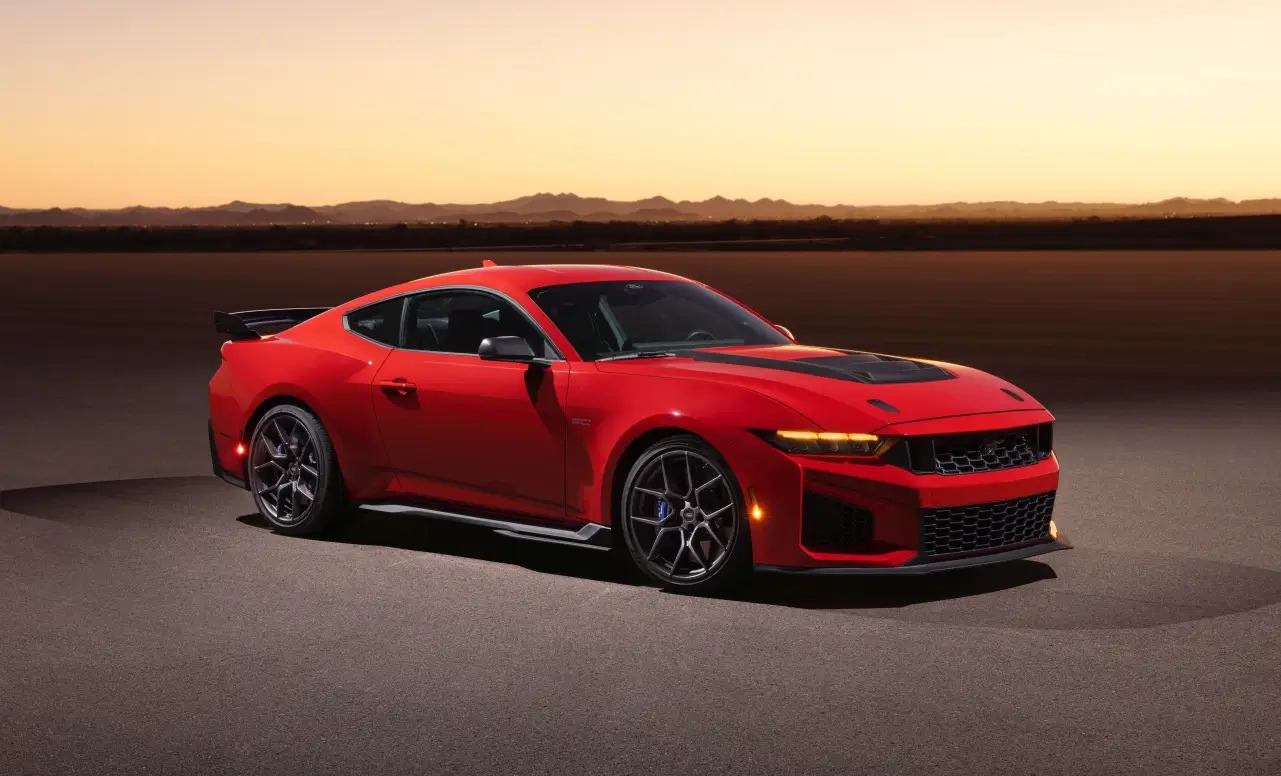 Ford Mustang Dark Horse SC V8 2026