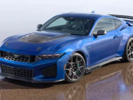 Ford Mustang Dark Horse SC V8 2026