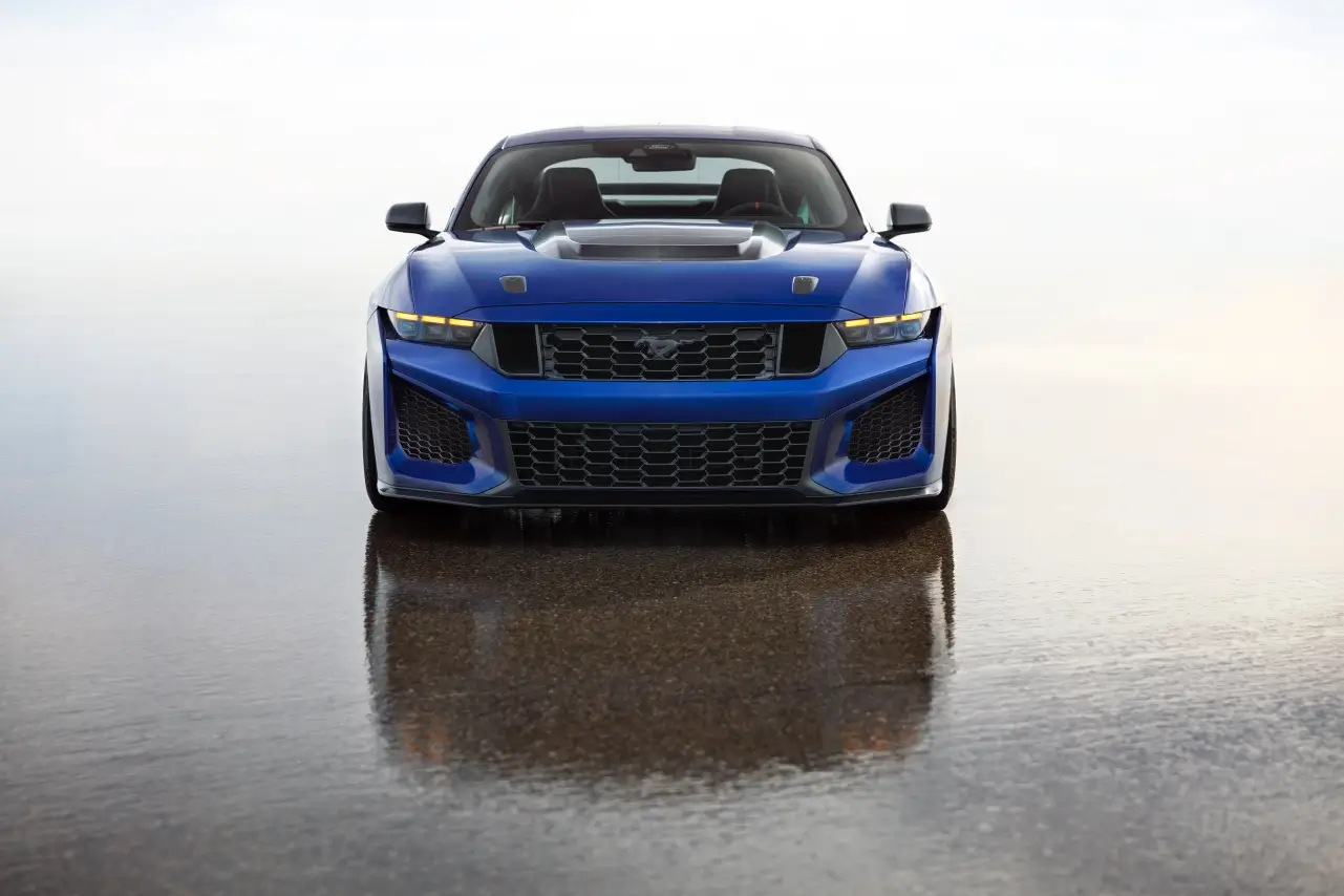 Ford Mustang Dark Horse SC V8 2026