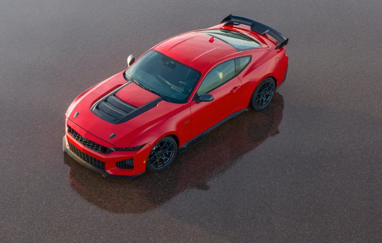 Ford Mustang Dark Horse SC V8 2026